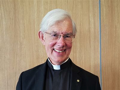 The Very Revd Dr Robert Willis